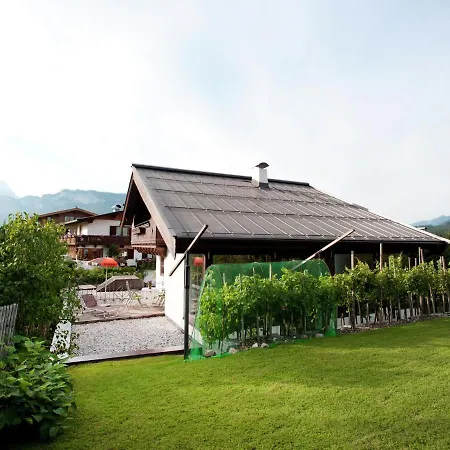 Cozy In St Johann In Tyrol Appartement *